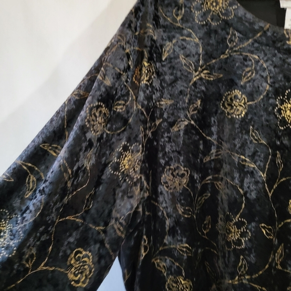 CERVELLE Women's Black Gold Floral Velvet Long Sleeve Blouse 3X Whimsigoth Goth - Picture 5 of 12